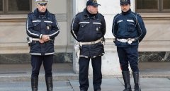 意大利北部一波兰籍女子持刀袭击路人 致1人死亡