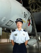 日本防卫省做出一重大决定：让女兵上潜艇服役